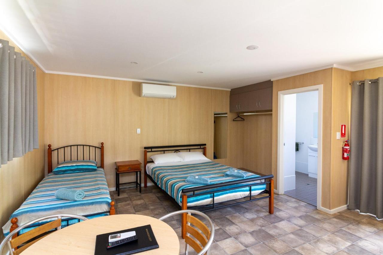 Paringa Caravan Park Renmark Bagian luar foto