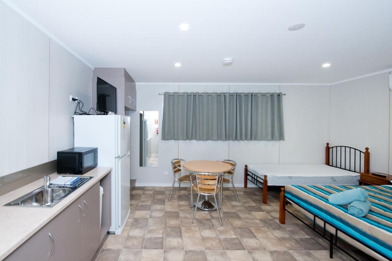 Paringa Caravan Park Renmark Bagian luar foto